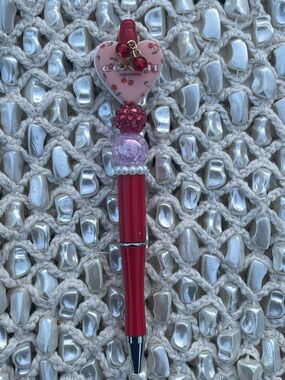 Focal Red and Pink Heart Charm Beaded Pen